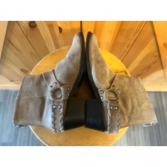 VINTAGE 7 Alameda Gray Suede Leather Western Boho Harness Ankle Boots Booties 6. - Picture 5 of 6